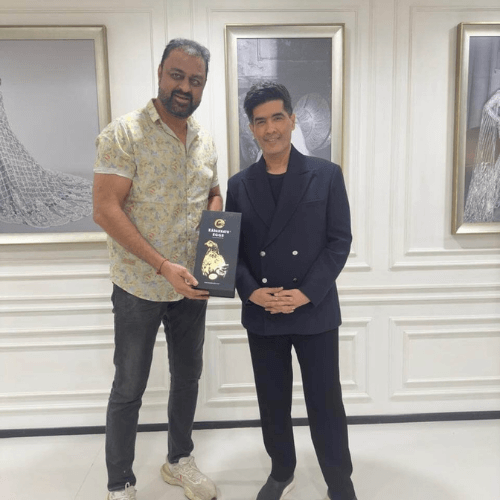 manish-malhotra-with-kadkanath
