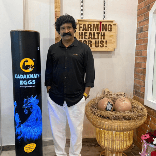 pravin-tarde-with-kadaknath